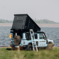 Dark Barracks Grand 2.0 Pro met Ladder